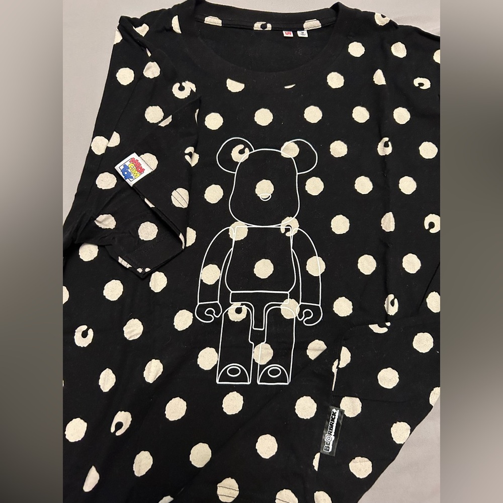 Bearbrick X Uniqlo Tshirt
